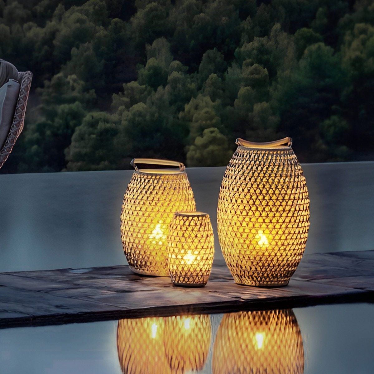 Portable Lanterns Shape Light Waterproof LED Modern Lawn Lamp